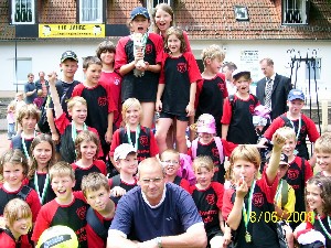 Die Marienkferbande holt den Pokal